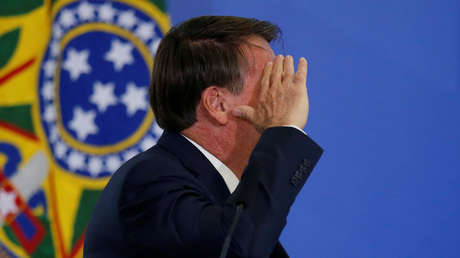 Una prestigiosa revista científica pide a Bolsonaro "cambiar su rumbo drásticamente" o "tendrá que ser el próximo en irse"