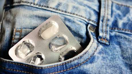 Un medicamento contra la epilepsia provoca que una mujer insulte y le pida el divorcio a su esposo