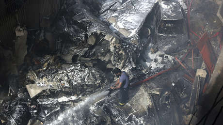 Alcalde de Karachi cree que no habrá sobrevivientes en el accidente del avión de Pakistan Airlines, "pero aún no está confirmado"