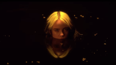 Billie Eilish publica un cortometraje en el que se desnuda para protestar contra el 'body shaming'