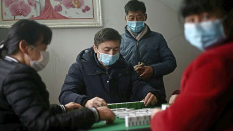 Usar mascarilla en el hogar podría reducir los contagios entre familiares