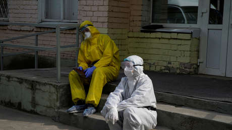 Autoridades sanitarias rusas predicen una segunda ola de coronavirus en otoño, junto con un aumento de la gripe