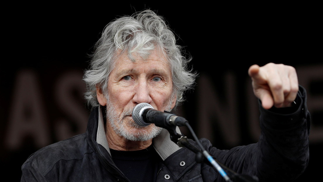 Roger Waters pide a los manifestantes no recurrir a la violencia, ya que "los disturbios solo ayudan a Trump"