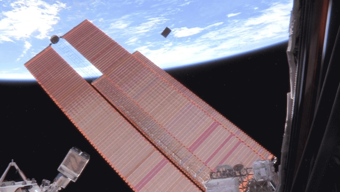 Satélite de la NASA del tamaño de un maletín bate récord y se convierte en el más pequeño en detectar un exoplaneta