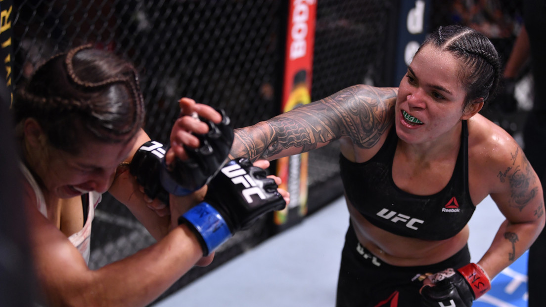 VIDEO: 'La Leona' Amanda Nunes retiene su título de peso pluma de la UFC y se consolida como la mejor luchadora de la historia