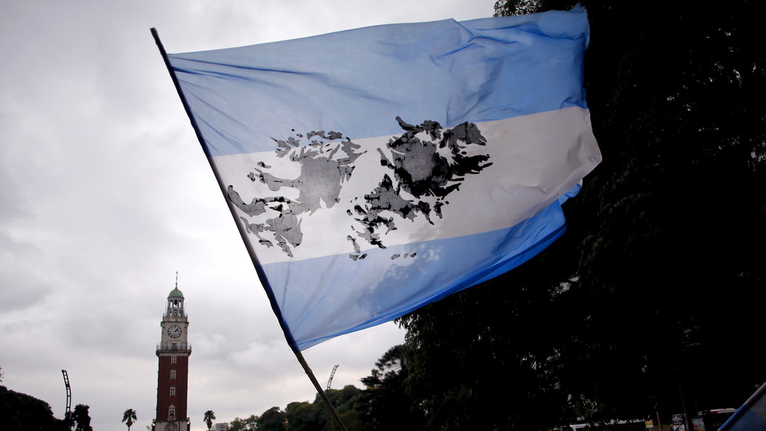 Argentina reclama al Reino Unido reanudar las negociaciones por las Islas Malvinas
