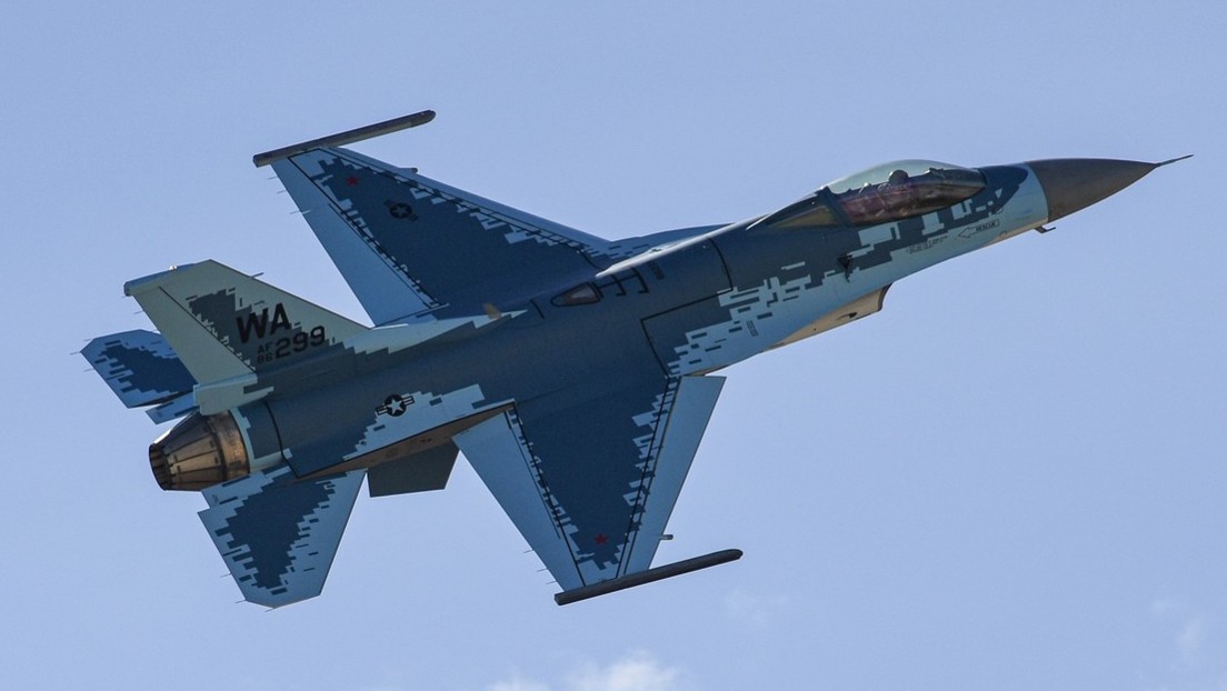FOTOS: La Fuerza Aérea de EE.UU. pinta un F-16C como el caza sigiloso ruso Su-57 para simular "situaciones reales" de combate