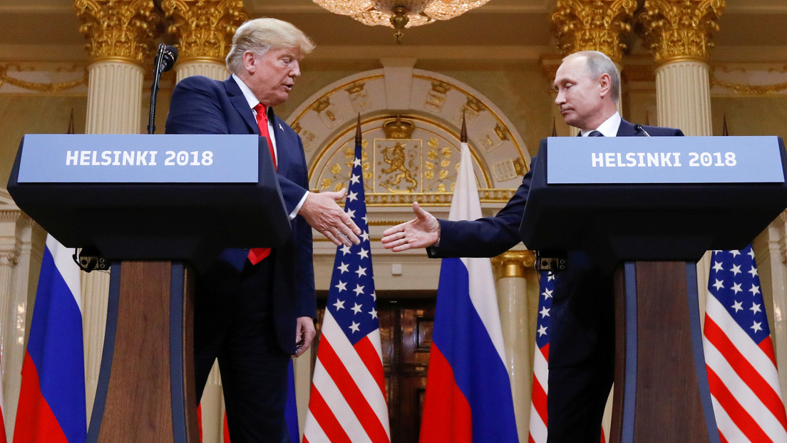 Bolton explica por qué le "preocupaba" dejar a Trump a solas con Putin durante la cumbre de Helsinki en 2018