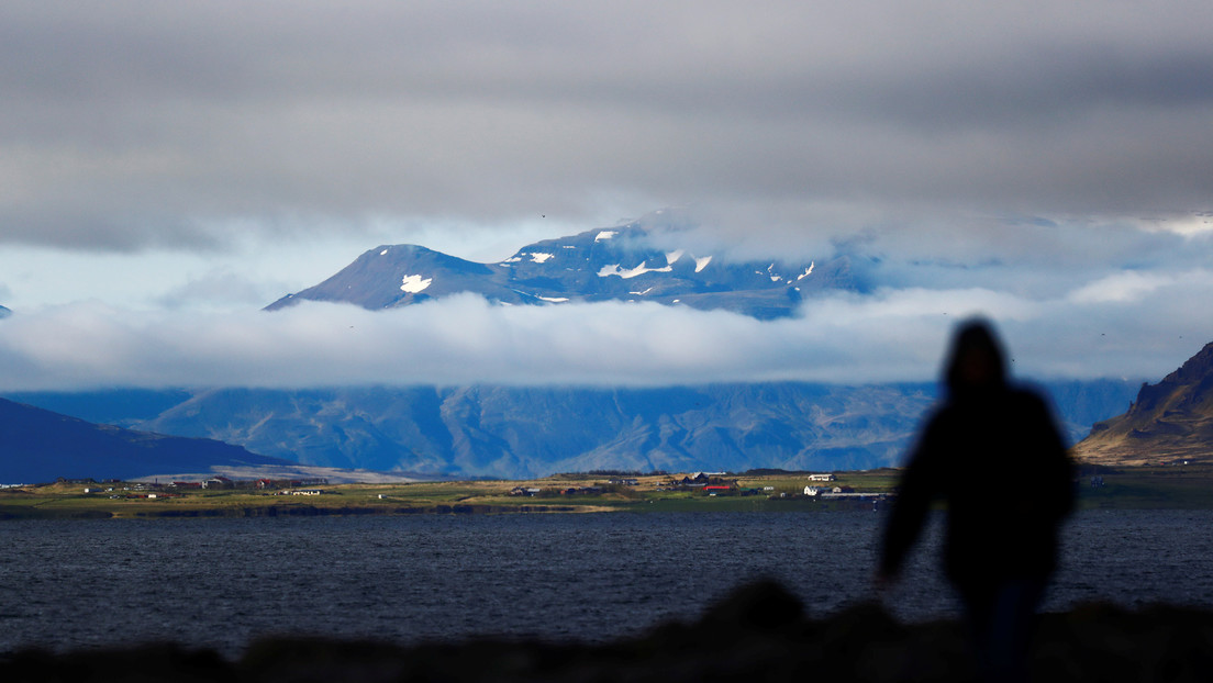 Más de 2.500 terremotos sacuden el norte de Islandia y provocan deslizamientos de tierras