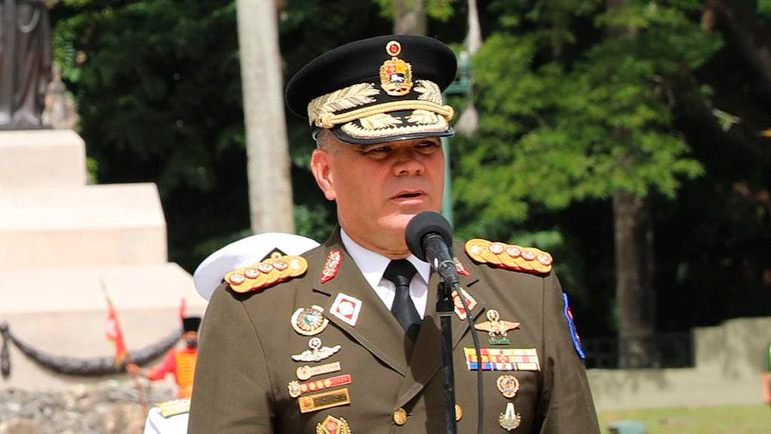Ministro de Defensa venezolano tilda de "provocación" el acercamiento de un buque de guerra de EE.UU. a las costas de Venezuela