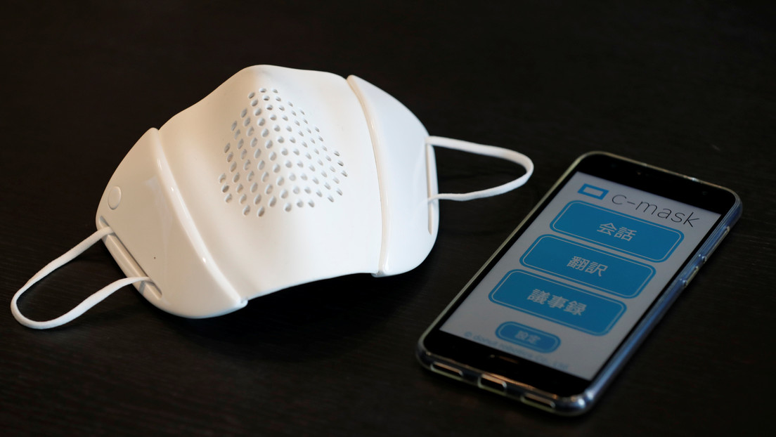 Crean una mascarilla inteligente que se conecta al móvil por Bluetooth