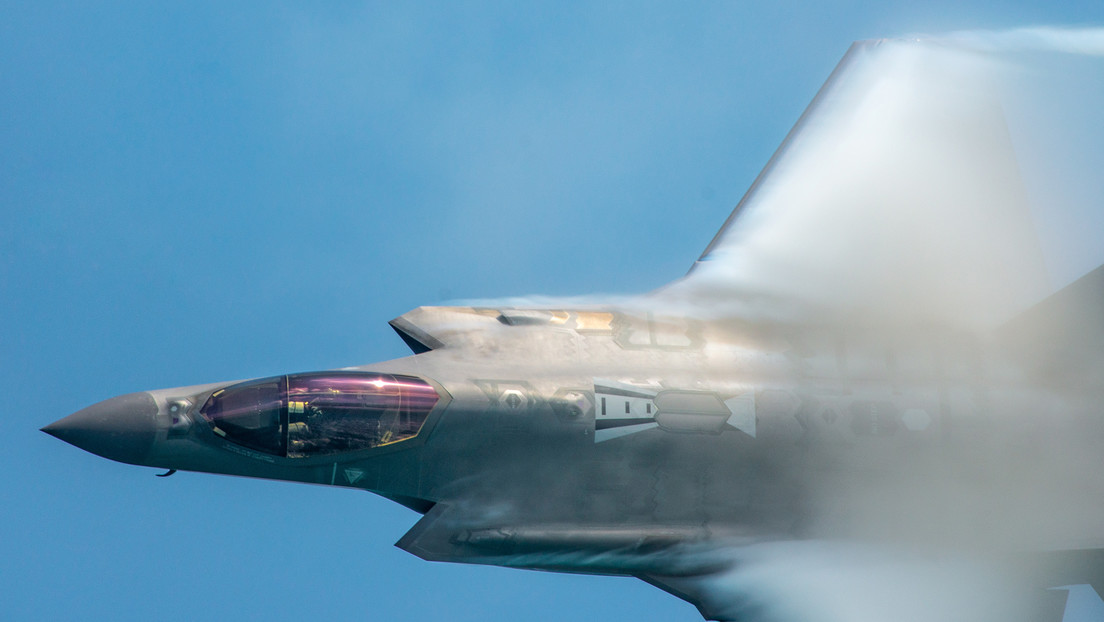 Los cazas de quinta generación F-35 vuelven a tener prohibido volar cerca de tormentas