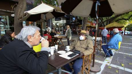 Nuevo récord de contagios diarios: Argentina contabiliza 949 casos de coronavirus en 24 horas