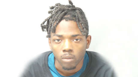 Imputan a un saqueador de 24 años por el asesinato de un policía retirado en EE.UU.