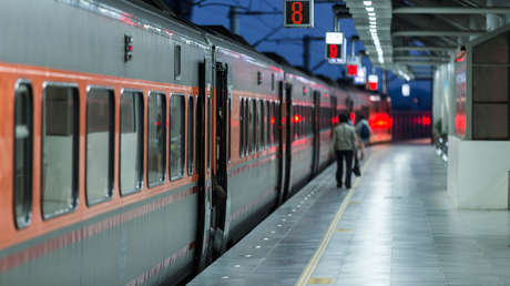 Olvidan más de 3 kilos de lingotes de oro en un tren y ahora las autoridades buscan al dueño