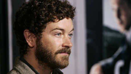 Arrestan al cienciólogo y estrella de la serie 'El Show de los 70' Daniel Masterson acusado de violar a tres mujeres