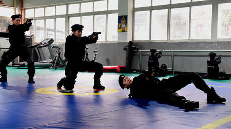 VIDEO: Un equipo femenino de operaciones especiales chino exhibe su destreza táctica y de tiro