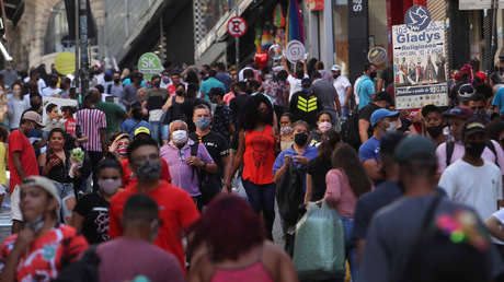 Científicos brasileños crean una máquina que detecta por la voz si una persona tiene covid-19