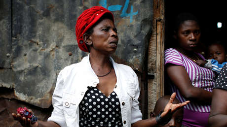 La disputa entre dos esposas de un  pastor millonario difunto impide su entierro desde hace nueve meses