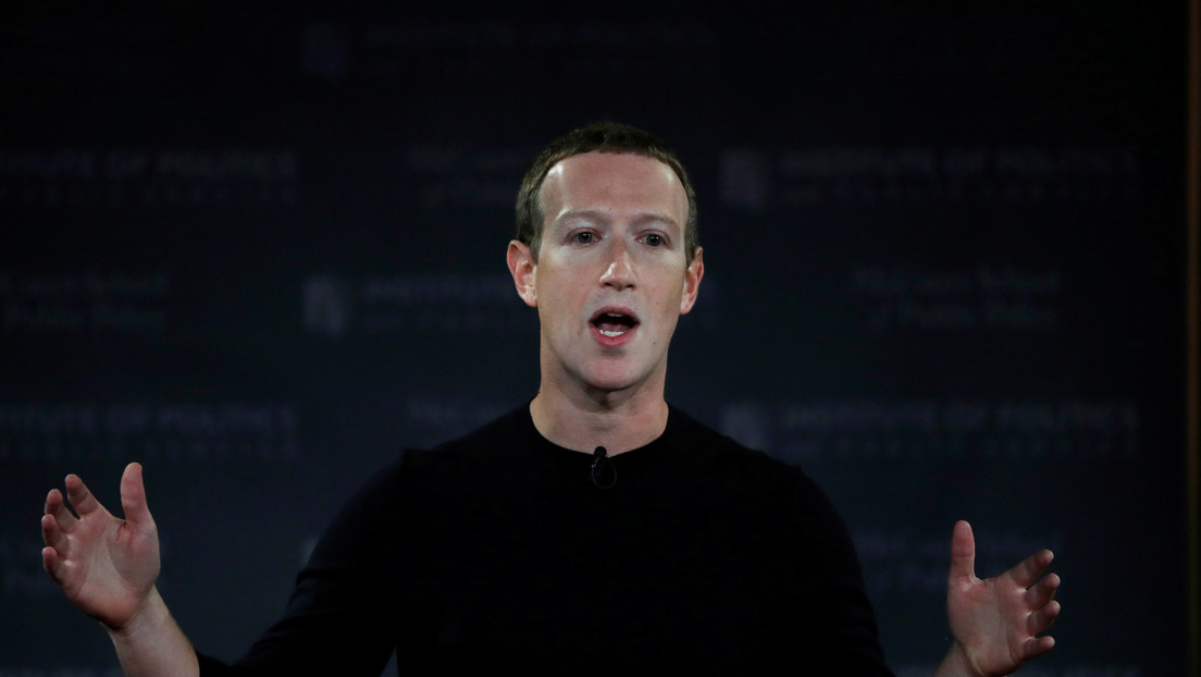 Una petición exige que Mark Zuckerberg deje de "colonizar" Hawái