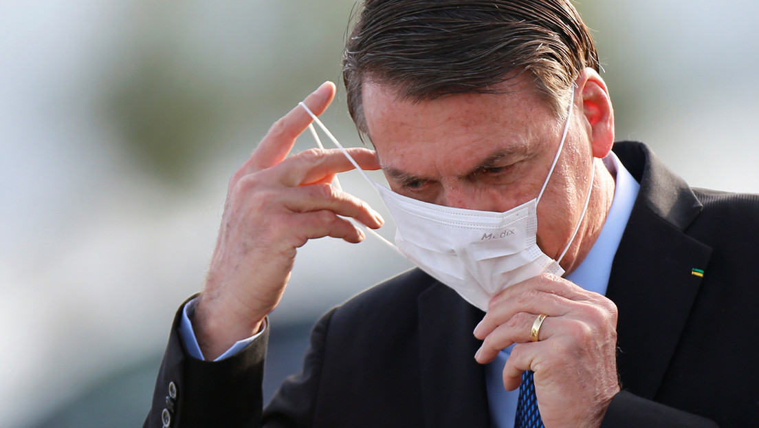 Bolsonaro veta también el uso obligatorio de mascarillas en las cárceles