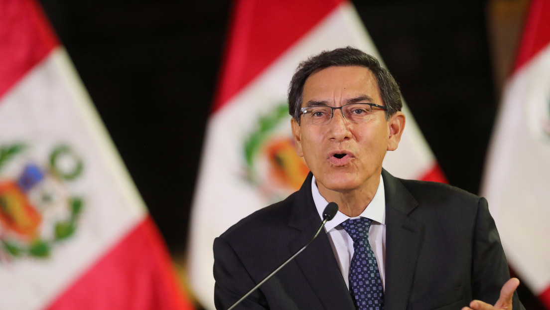 El presidente Vizcarra convoca las elecciones generales en Perú para abril de 2021