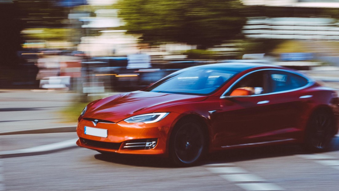 Musk: Tesla está "muy cerca" del nivel máximo de la conducción autónoma