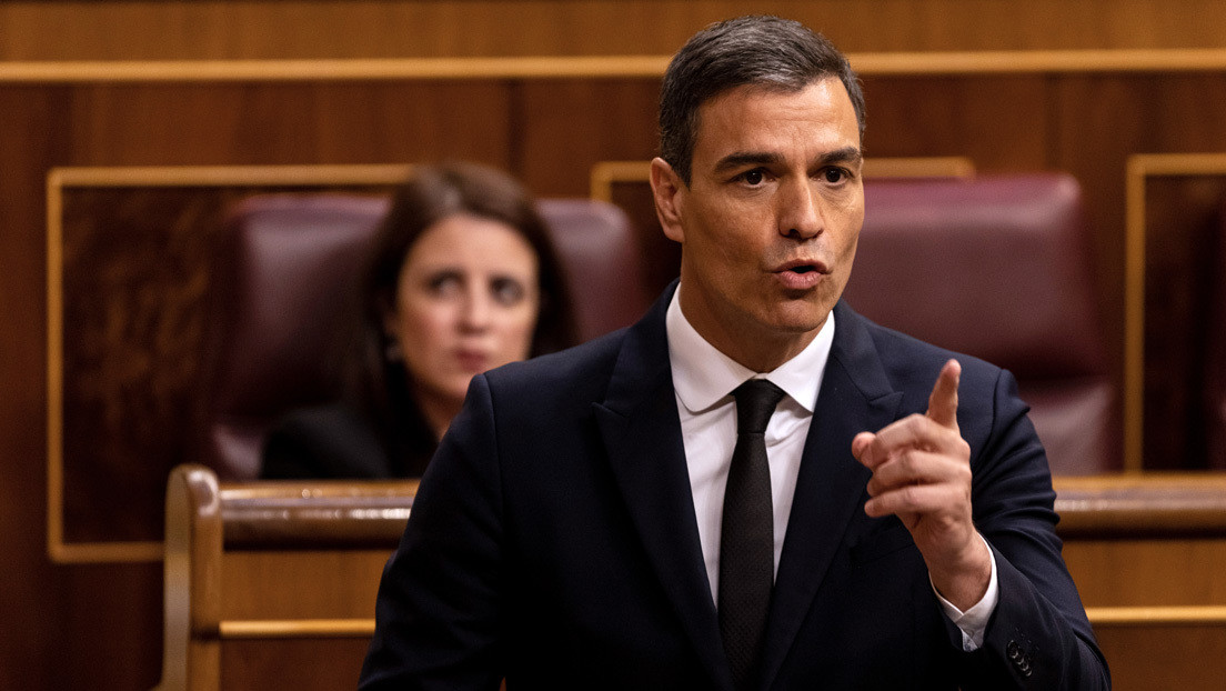 Pedro Sánchez se muestra dispuesto a modificar la Constitución para limitar la inviolabilidad del rey de España