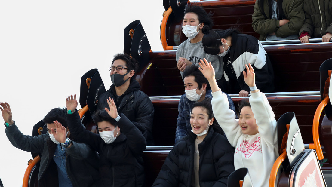 "Griten dentro de sus corazones": parques temáticos de Japón piden no gritar en las montañas rusas para frenar la propagación del coronavirus