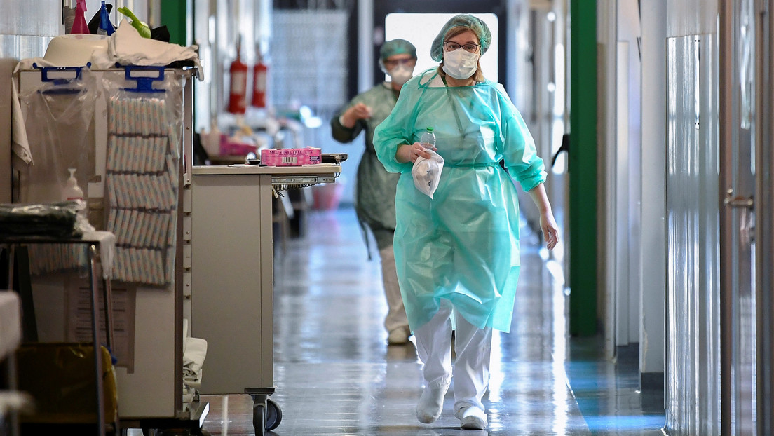 Un enfermero italiano alerta: "El virus no  se fue por arte de magia; volvemos a tener hospitalizados graves"