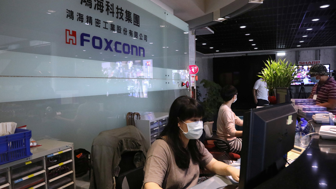 ¿Con un pie fuera de China?: Foxconn expandirá la producción de iPhone en la India con 1.000 millones de dólares