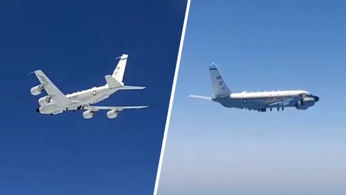 VIDEO: Cazas rusos interceptan un avión de reconocimiento RC-135 de la Fuerza Aérea de EE.UU. sobre el mar Negro