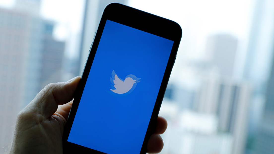 Twitter congela las cuentas verificadas tras un hackeo masivo