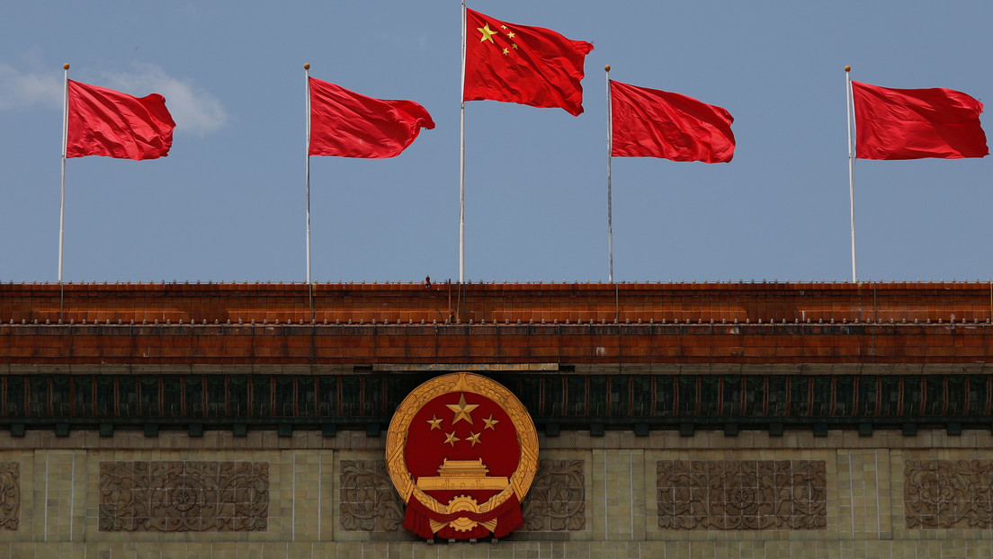 Pekín reacciona ante los reportes de que EE.UU. estudia prohibir la entrada a los miembros del Partido Comunista chino