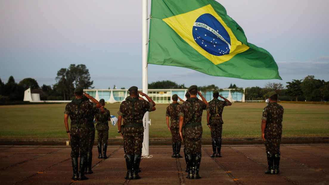 Exministro brasileño ante la nueva Política Nacional de Defensa: "De producirse una posible agresión contra Brasil, será de EE.UU."