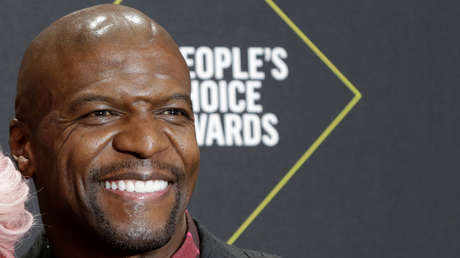 Terry Crews advierte que el eslogan 'las vidas negras importan' podría convertirse en 'las vidas negras son mejores' y es criticado en las redes