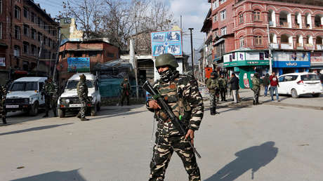 Un líder del partido gobernante indio y dos familiares fallecen a manos de extremistas en Cachemira