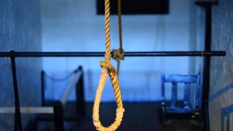 Bolivia: Acusan a una madre de envenenar a su hija de 8 años y de ahorcarla  simulando que fue un suicidio