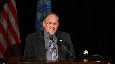 Cómo un epidemiólogo que ayudó a erradicar la viruela predijo la pandemia de coronavirus hace 14 años pero nadie le creyó