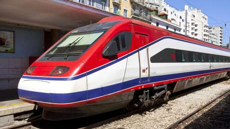 VIDEO: El descarrilamiento de un tren de alta velocidad deja al menos dos muertos y decenas de heridos en Portugal