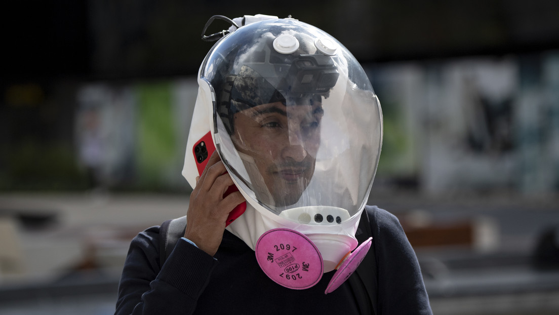 VIDEO, FOTOS: Ingenieros colombianos diseñan una burbuja de bioseguridad similar al casco de un astronauta que protege contra el covid-19