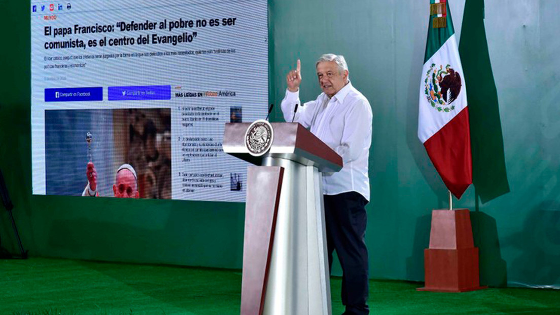 López Obrador responde a las críticas citando al papa Francisco: "Defender al pobre no es ser comunista"