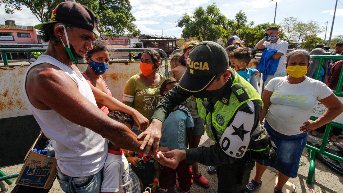 Colombia impone toque de queda y 'ley seca' en ciudad fronteriza con Venezuela para frenar la propagación del coronavirus