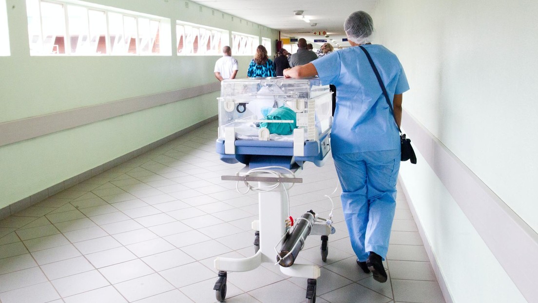 Una enfermera pierde una pierna porque ignoró un dolor cuando estaba en primera línea de la pandemia