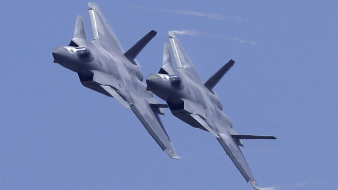 China duplica la presencia de aviones de combate en la disputada frontera con la India