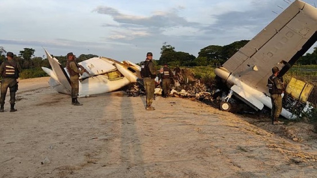 Venezuela inmoviliza aeronave que sobrevolaba ilegalmente su espacio aéreo y pretendía aterrizar en una pista clandestina en la frontera con Colombia