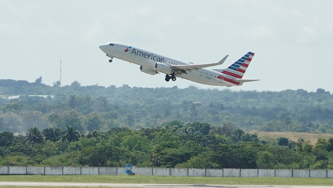 EE.UU. suspende los vuelos chárter adicionales a Cuba para incrementar la presión económica