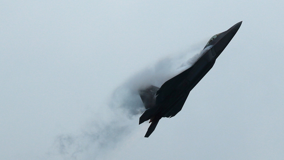 Un diseñador de aviones chino explica la debilidad del F-22 estadounidense en Asia-Pacífico