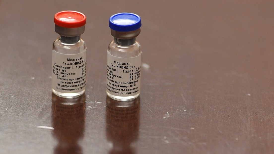 Ministro de Salud de Rusia: "Próximamente se publicarán los datos de los ensayos preclínicos y clínicos de la vacuna rusa contra el covid-19"