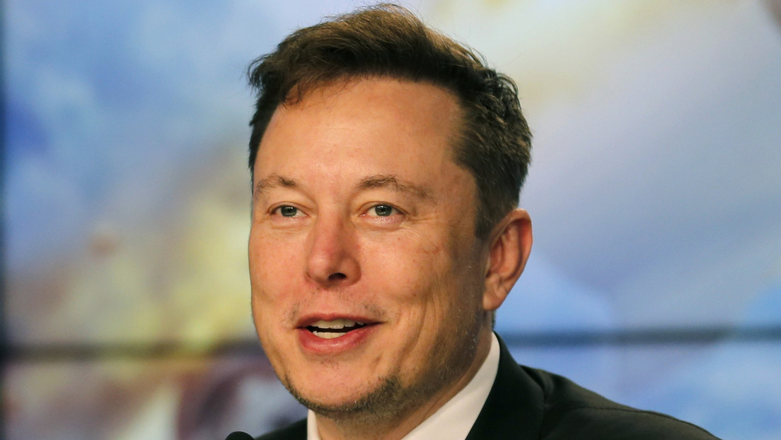 Elon Musk pide a los internautas que lo "destrocen" en Wikipedia y le conceden el deseo